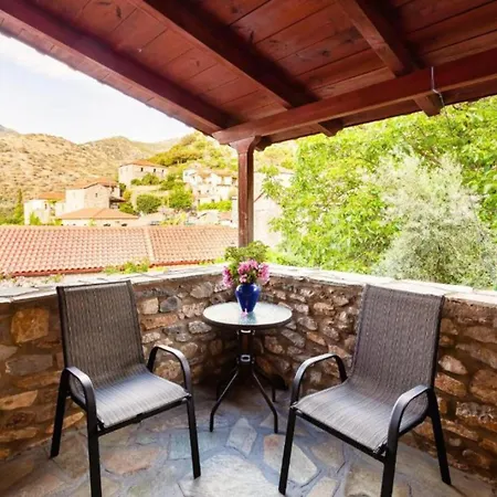 19th Century Stone Villa, Serence Garden! - Athina's Mani * Milea (Messenia)