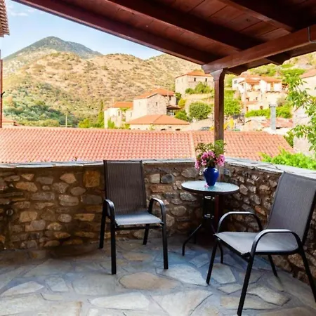 19th Century Stone Villa, Serence Garden! - Athina's Mani Vila *
