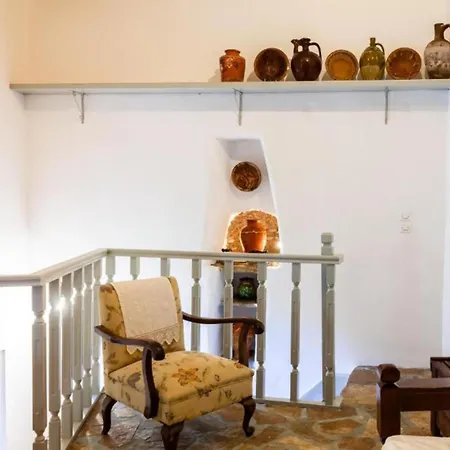 Vila 19th Century Stone Villa, Serence Garden! - Athina's Mani Milea (Messenia)